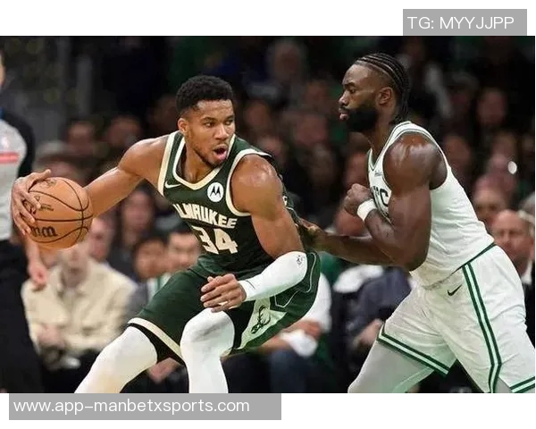 字母哥与经纪人积极探索潜在球队交易机会