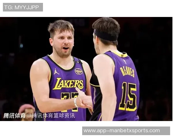 开拓者媒体人称里夫斯状态出色湖人队在东契奇与老詹归来后实力不容小觑