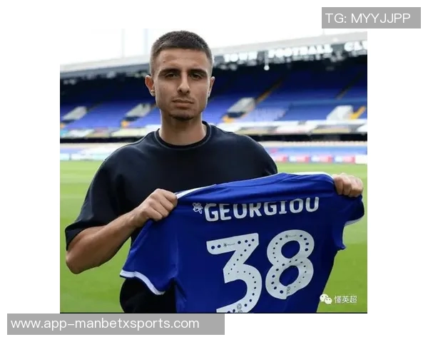 乔治父亲谈儿子未入蓝军名单的心态引导与努力的重要性