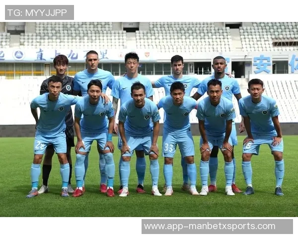 铲射自家大门乌龙失误三镇扳回一球十人新鹏城仍落后