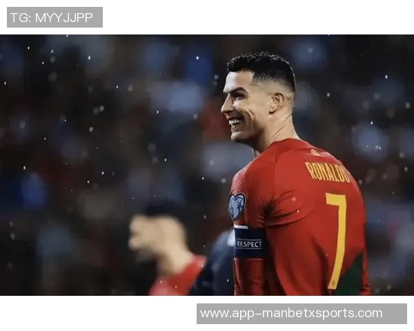 埃默森谈米兰负面新闻多于C罗留队非明智之举 埃默森谈米兰负面新闻多于C罗留队非明智之举