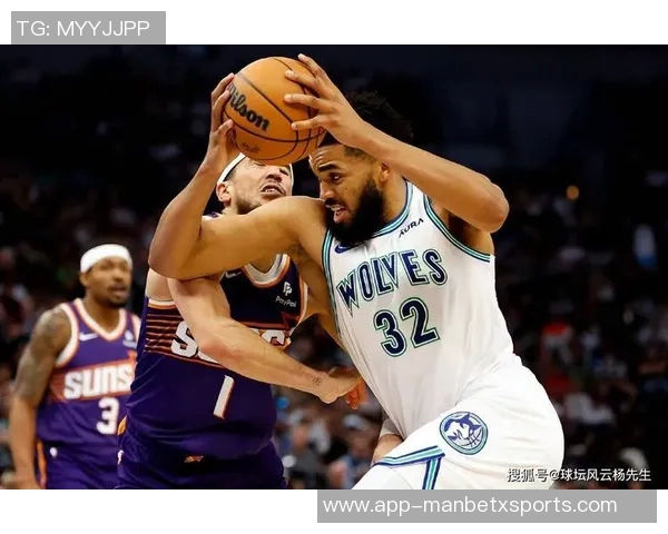 布克强调保持进攻节奏关键在于避免活球失误无论领先与否 布克强调保持进攻节奏关键在于避免活球失误无论领先与否