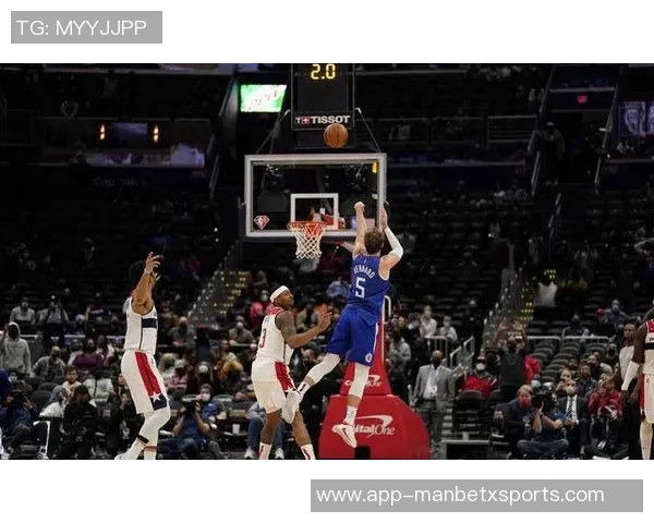 肯纳德分享球队融入心得投篮与传球的完美平衡