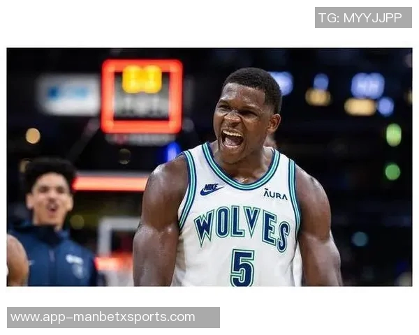 文班回应爱德华兹挑战勇敢放马过来期待更多次封盖对决